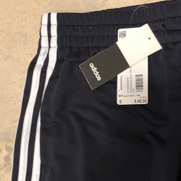 🆕 Adidas| Women’s Navy & White Stripe Pants - Picture 8 of 10